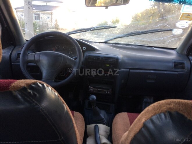 Kia Sephia 1993, 220,000 km - 1.5 l - Qazax