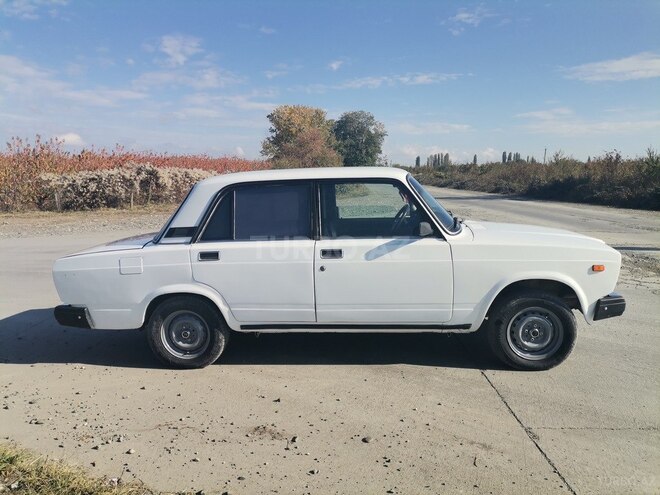 LADA (VAZ) 2107 1994, 140,000 km - 1.6 l - Quba