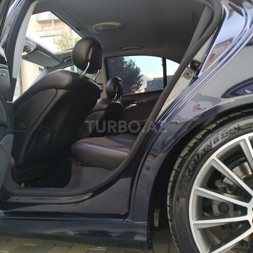 Mercedes E 240 2002, 260,000 km - 2.6 l - Bakı