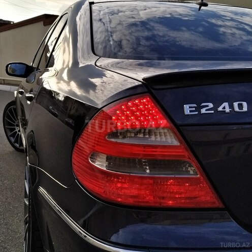 Mercedes E 240 2002, 260,000 km - 2.6 l - Bakı