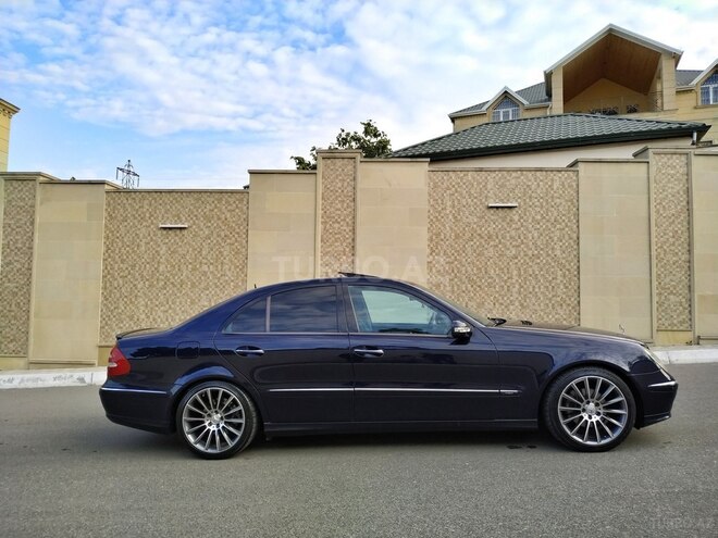 Mercedes E 240 2002, 260,000 km - 2.6 l - Bakı
