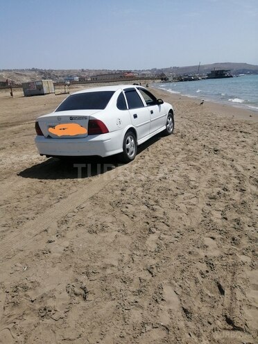 Opel Vectra 2001, 392,687 km - 1.8 l - Bakı