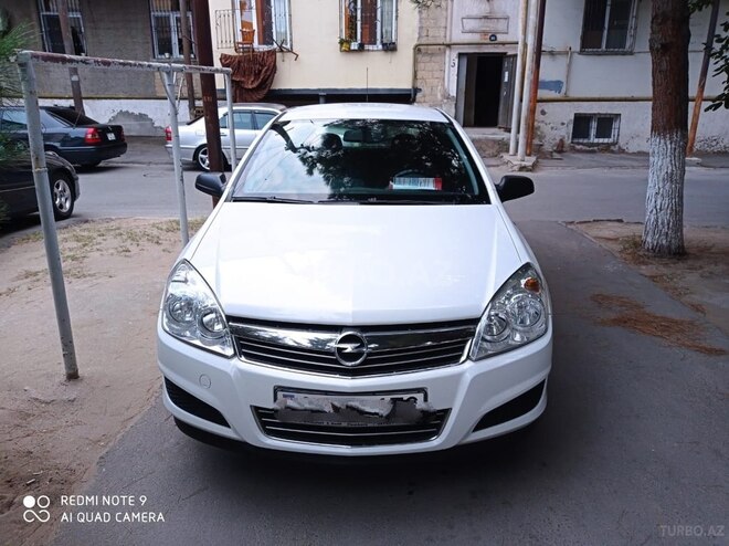 Opel Astra 2009, 174,000 km - 1.4 l - Sumqayıt