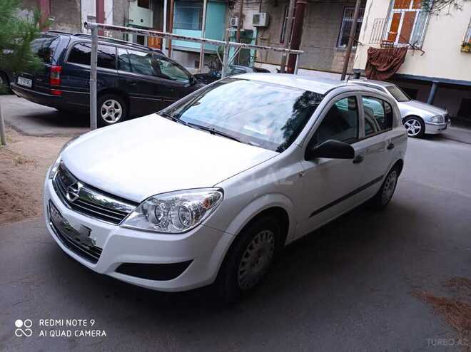 Opel Astra 2009, 174,000 km - 1.4 l - Sumqayıt
