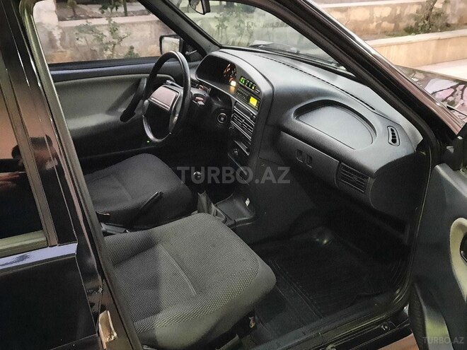 LADA (VAZ) 2115 2010, 200,000 km - 1.6 l - Bakı
