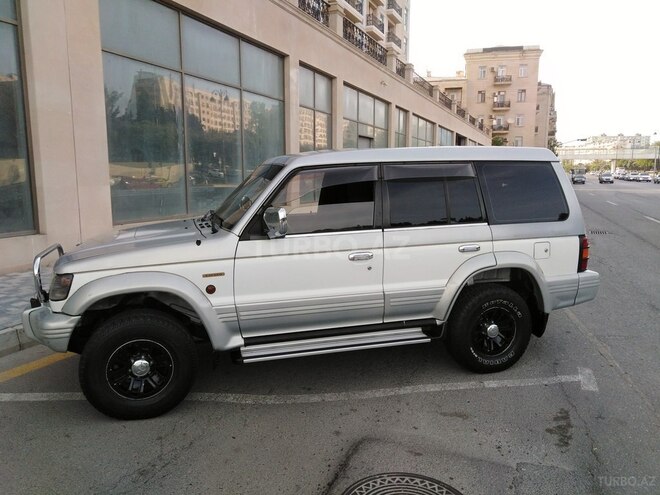 Mitsubishi Pajero 1996, 425,886 km - 2.8 l - Bakı
