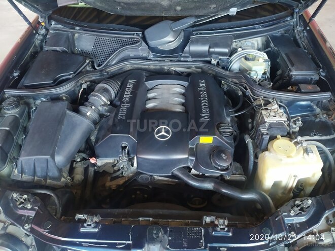 Mercedes E 240 1999, 241,000 km - 2.4 л - Goranboy