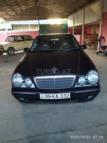 Mercedes E 240 1999, 241,000 km - 2.4 л - Goranboy
