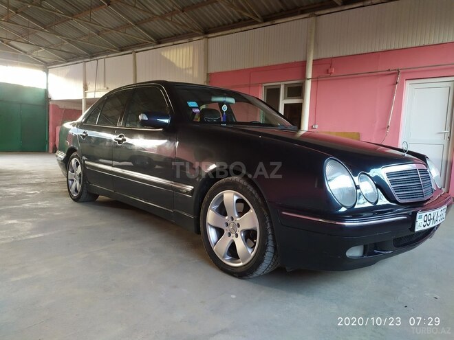 Mercedes E 240 1999, 241,000 km - 2.4 л - Goranboy