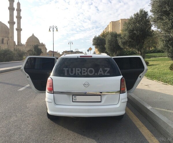 Opel Astra 2009, 180,672 km - 1.3 l - Bakı