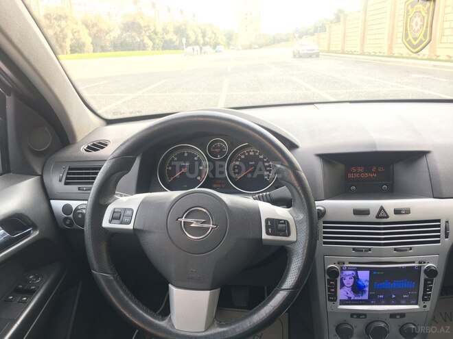 Opel Astra 2009, 180,672 km - 1.3 l - Bakı