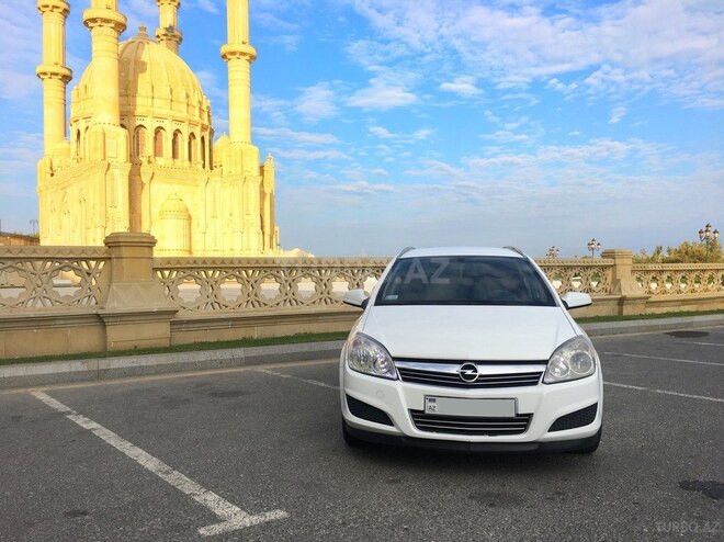 Opel Astra 2009, 180,672 km - 1.3 l - Bakı