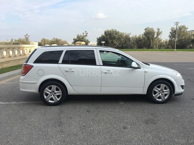 Opel Astra 2009, 180,672 km - 1.3 l - Bakı
