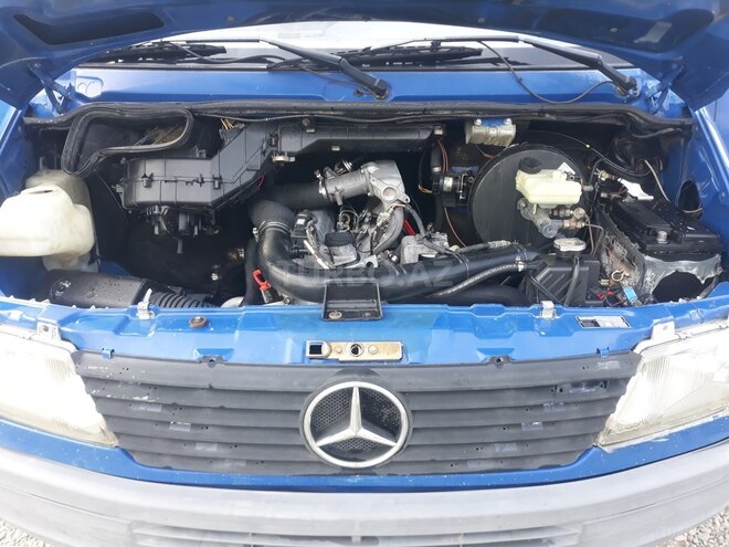 Mercedes Sprinter 209 1999, 125,468 km - 2.9 l - Şirvan