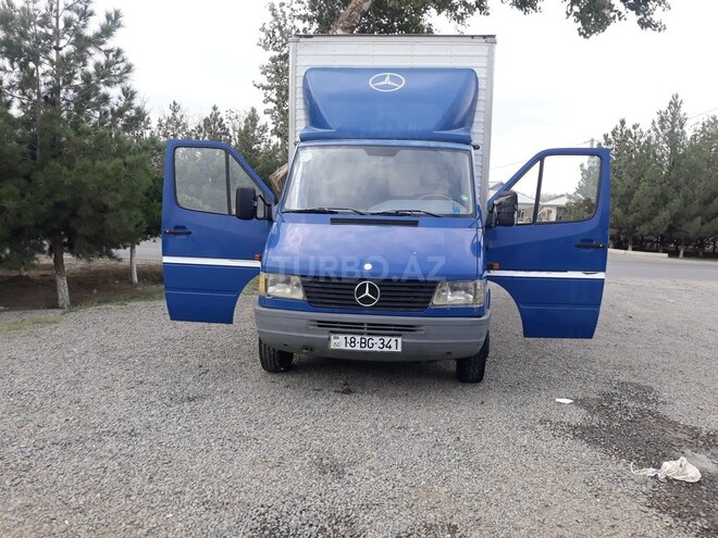 Mercedes Sprinter 209 1999, 125,468 km - 2.9 l - Şirvan