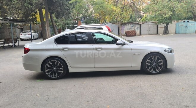 BMW 528 2015, 65,000 km - 2.0 л - Bakı