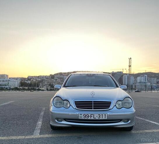Mercedes C 240 2000, 318,000 km - 2.4 l - Bakı