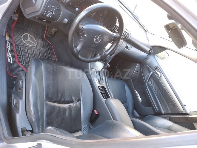 Mercedes C 240 2000, 318,000 km - 2.4 l - Bakı