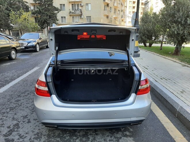 Mercedes E 250 2010, 165,500 km - 1.8 l - Bakı