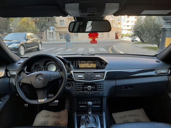 Mercedes E 250 2010, 165,500 km - 1.8 l - Bakı