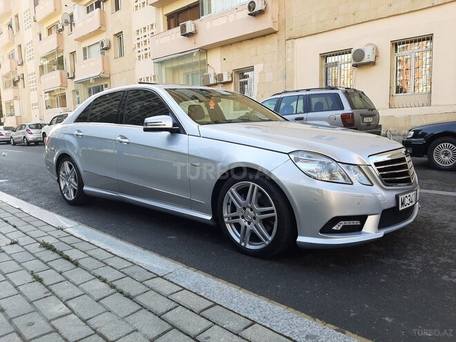 Mercedes E 250 2010, 165,500 km - 1.8 l - Bakı