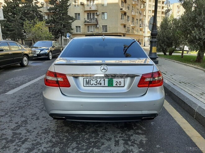 Mercedes E 250 2010, 165,500 km - 1.8 l - Bakı