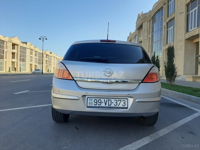Opel Astra 2006, 104,000 km - 1.4 l - Bakı