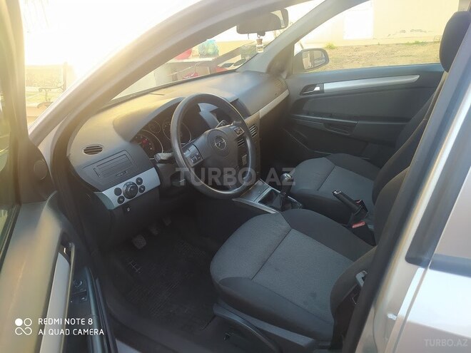 Opel Astra 2006, 215,887 km - 1.4 l - Bakı