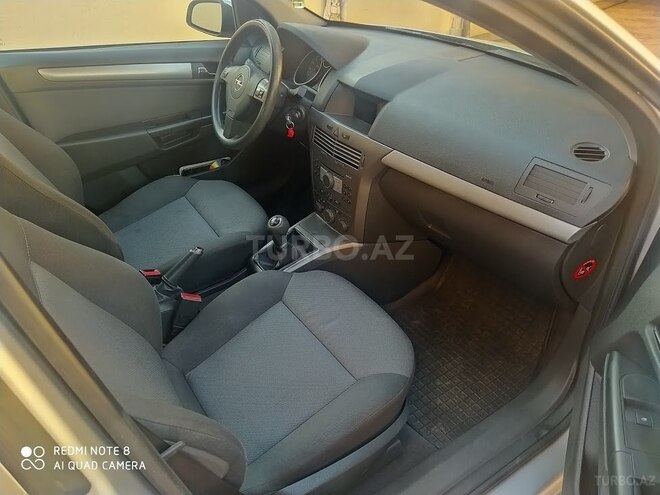 Opel Astra 2006, 215,887 km - 1.4 l - Bakı