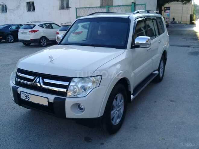 Mitsubishi Pajero 2007, 141,500 km - 3.0 л - Bakı