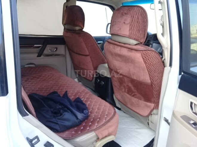 Mitsubishi Pajero 2007, 141,500 km - 3.0 л - Bakı