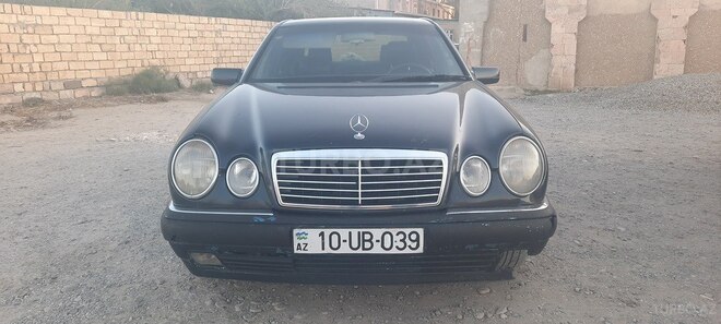 Mercedes E 320 1996, 225,500 km - 3.2 l - Sumqayıt