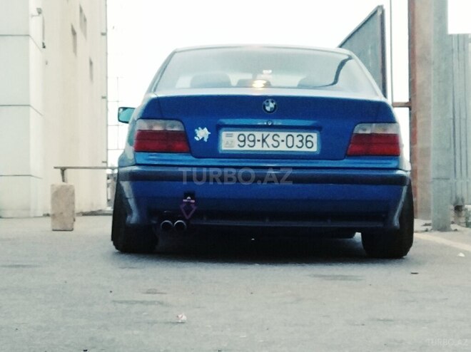 BMW 325 1993, 298,000 km - 2.5 l - Bakı
