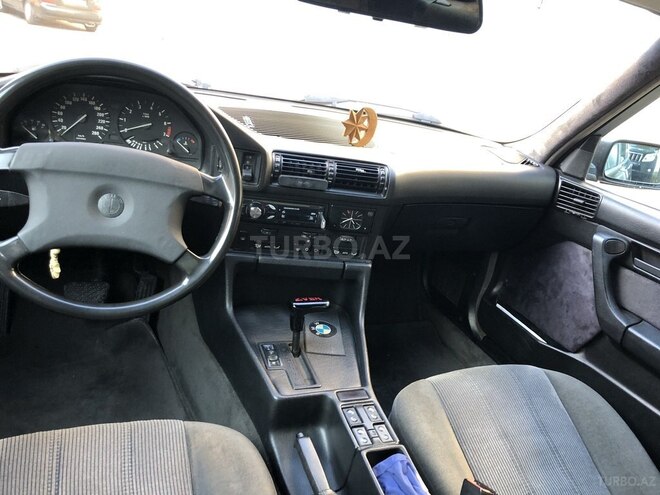 BMW 525 1993, 280,000 km - 2.5 l - Bakı