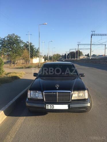 Mercedes E 280 1994, 530,000 km - 2.8 л - Gəncə