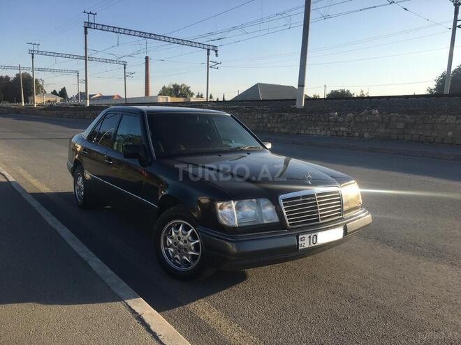 Mercedes E 280 1994, 530,000 km - 2.8 л - Gəncə