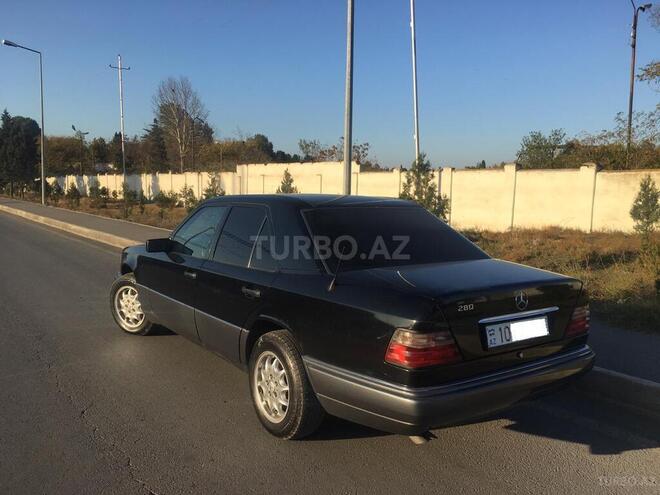 Mercedes E 280 1994, 530,000 km - 2.8 л - Gəncə