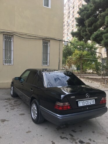 Mercedes E 280 1994, 530,000 km - 2.8 л - Gəncə