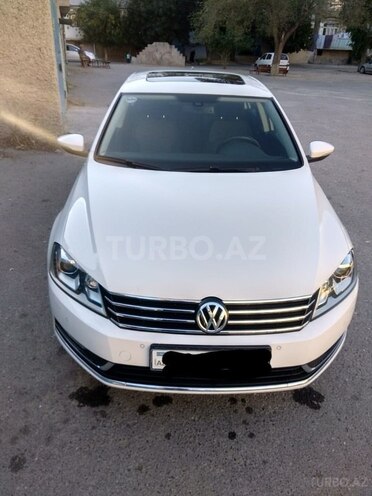 Volkswagen Passat 2013, 142,000 km - 1.8 l - Bakı