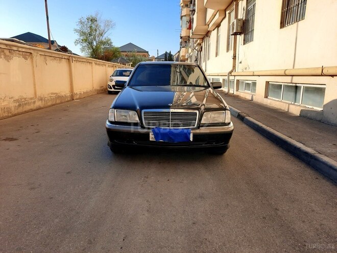 Mercedes C 240 1998, 267,000 km - 2.4 l - Bakı