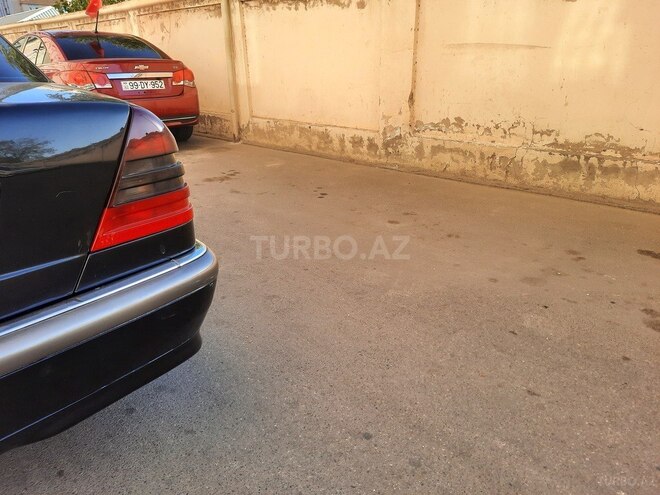Mercedes C 240 1998, 267,000 km - 2.4 l - Bakı