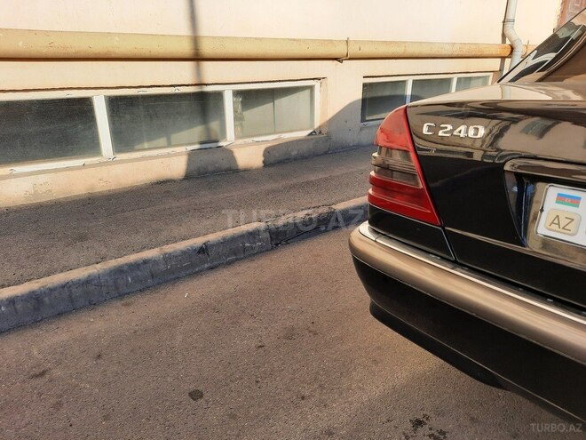 Mercedes C 240 1998, 267,000 km - 2.4 l - Bakı