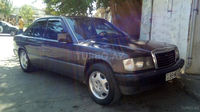 Mercedes 190 1992, 240,000 km - 2.0 l - Bakı