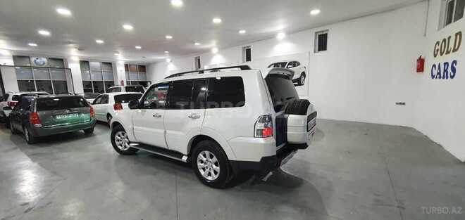 Mitsubishi Pajero 2009, 196,000 km - 3.0 l - Sumqayıt