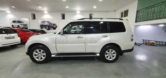 Mitsubishi Pajero 2009, 196,000 km - 3.0 l - Sumqayıt
