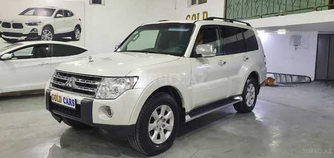 Mitsubishi Pajero 2009, 196,000 km - 3.0 l - Sumqayıt