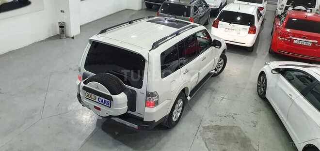 Mitsubishi Pajero 2009, 196,000 km - 3.0 l - Sumqayıt