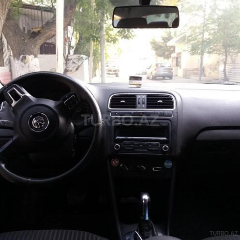 Volkswagen Polo 2012, 165,000 km - 1.6 л - Bakı