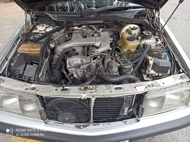 Mercedes 190 1992, 452,000 km - 2.5 l - Bakı