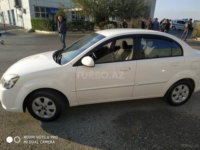 Kia Rio 2011, 197,000 km - 1.4 л - Bakı